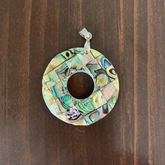 Charm - Picture 1 of 2